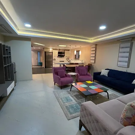 Villa Izmirin Kalbi Denize Sifir