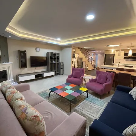 Villa Izmirin Kalbi Denize Sifir *