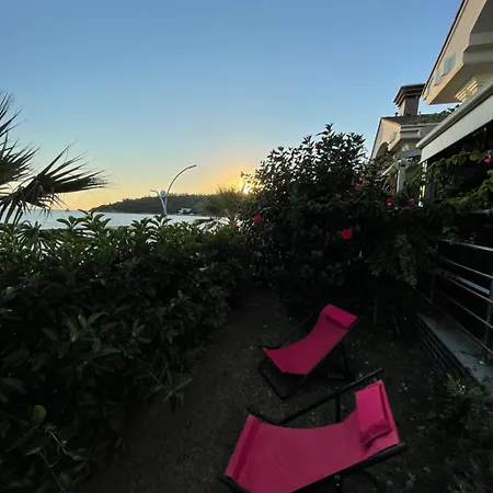 Izmirin Kalbi Denize Sifir * Özdere