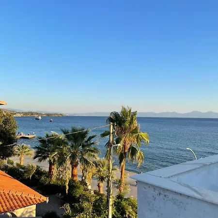 Villa Izmirin Kalbi Denize Sifir