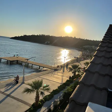 Izmirin Kalbi Denize Sifir Villa *