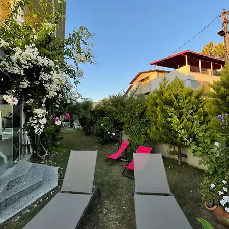 Villa Izmirin Kalbi Denize Sifir *